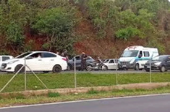 Acidente na Rondon deixa motociclista em estado grave em Bauru
