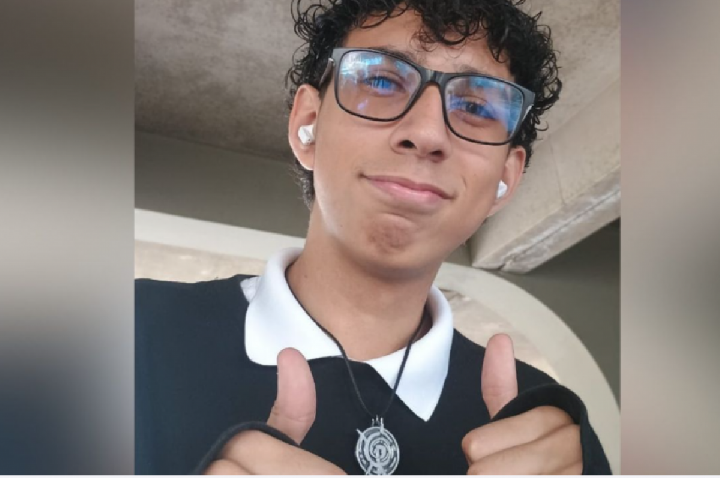 Adolescente morre ao defender a colega que era assaltada