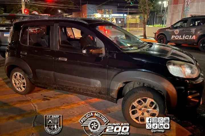Adolescentes dão socos em motorista durante roubo em Bauru