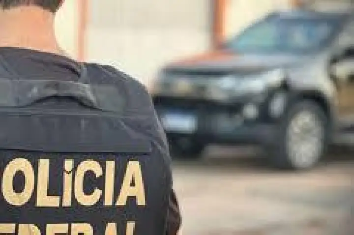 Adolescentes são coagidas a produzir conteúdos sexuais no Paraná