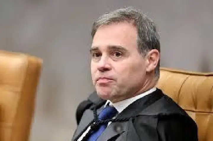 André Mendonça diz que STF deve 'repensar' a sua competência