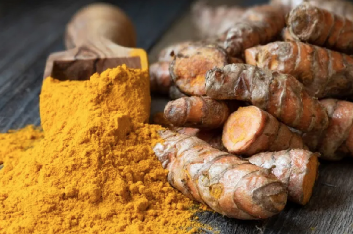 Anvisa limita dose de cúrcuma em medicamentos e faz alerta