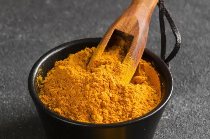Anvisa: suplementos de cúrcuma podem causar inflamação no fígado