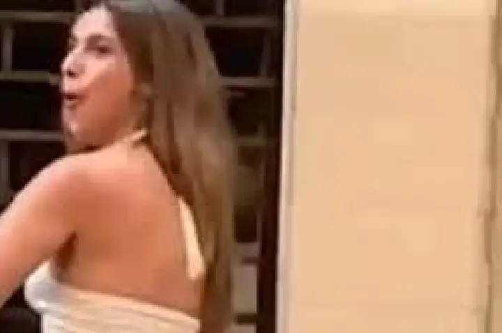 Argentina diz que estava 'brincando' ao imitar macaco em bar