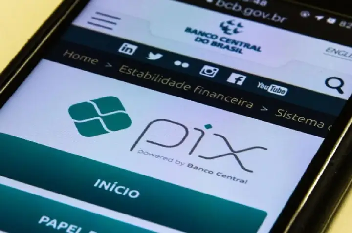 Ataque ao Pix: entenda a disputa entre Brasil e EUA