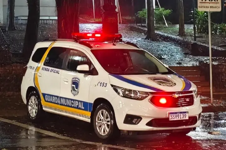 Ataque com faca deixa três feridos graves em bar de Botucatu