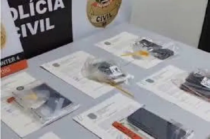Bauru: Polícia Civil devolve celulares furtados aos donos; VÍDEO