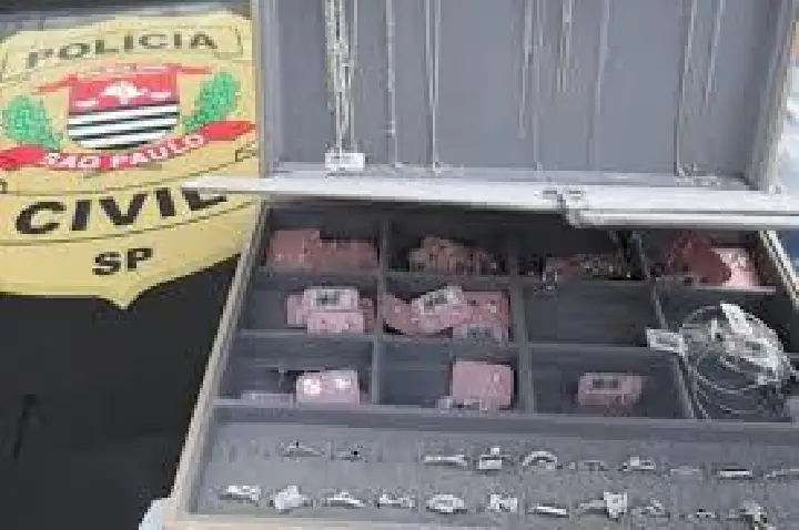 Bauru: recuperados R$ 7,6 mil em joias furtadas por falsa cliente