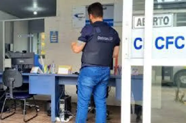 Bauru tem 2 autoescolas suspensas; na região, são 4 cassadas