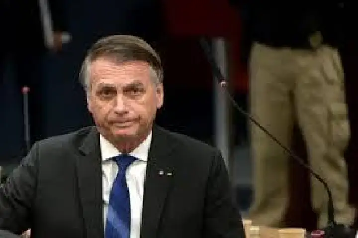 Bolsonaro associa anistia à 'paz para a economia' após tarifaço