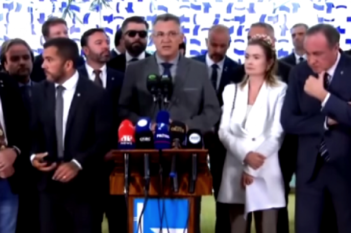 Borgo entra com ação no STF para instalar CPMI do Banco Master