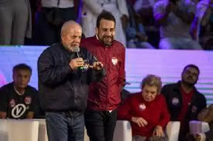 Boulos deve virar ministro, e movimentos temem hegemonia do MTST