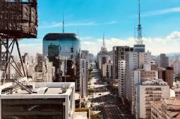 Brasil tem aumento de bilionários, mas não tem filantropia