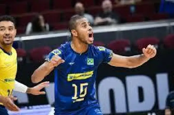 Brasil vence República Tcheca e vai às oitavas do Mundial