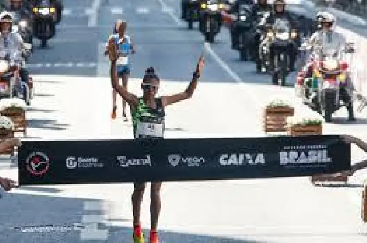 Brasil volta ao pódio feminino da São Silvestre