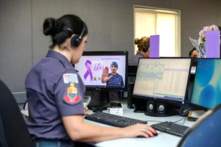 Cabine Lilás supera 1,4 mil atendimentos em Bauru