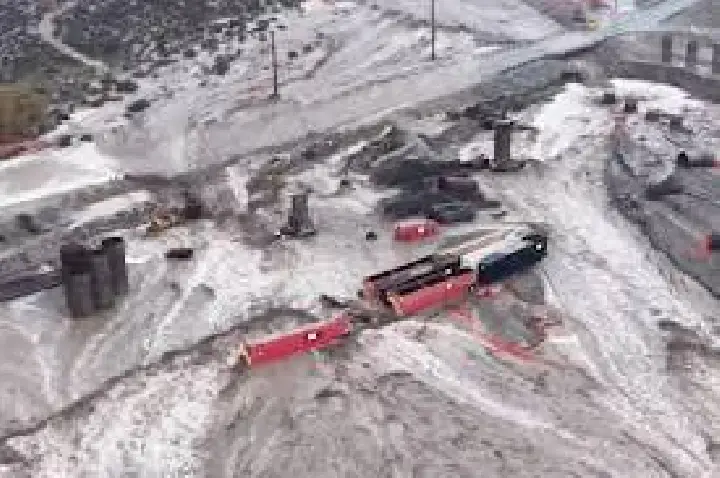 Califórnia ainda corre risco de mais alagamentos
