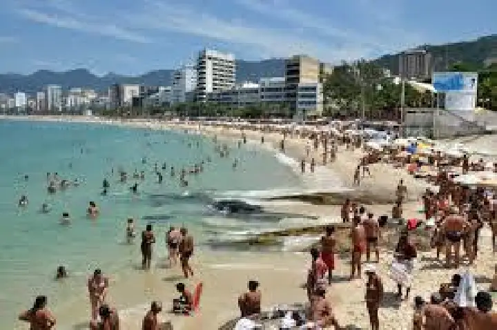 Calor extremo leva quase mil pessoas a atendimento médico no Rio