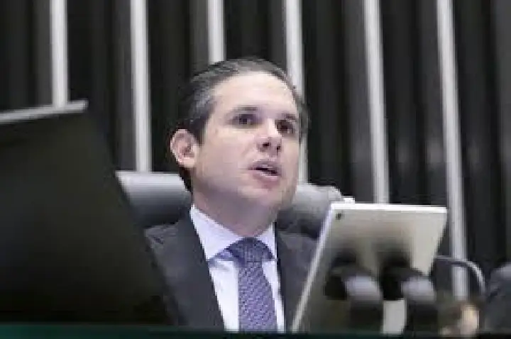 Câmara aprova urgência de projeto que torna o crime hediondo