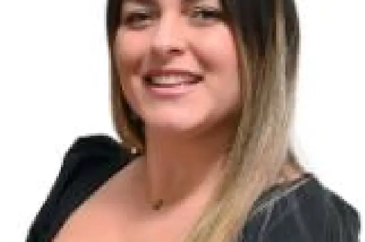 Câmara de Pirajuí aprova requerimento da vereadora Jéssica Dalbone que questiona horários do transporte escolar
