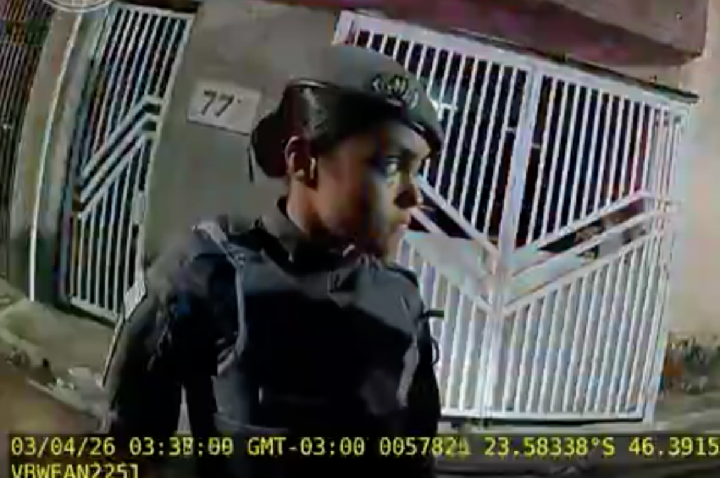 Câmera de PM desmente agressão de mulher morta; VÍDEO