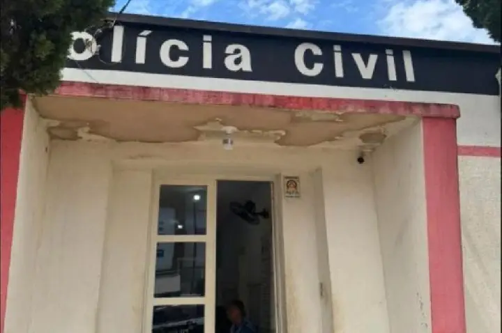 Candidato de Lençóis denuncia ataque racista em muro de casa