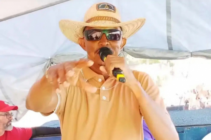 Cantor de forró é encontrado morto com ferimentos de facão