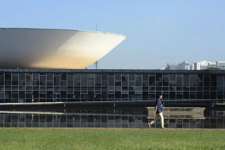 Cargos federais aprovados pelo Senado custarão R$5,3 bi