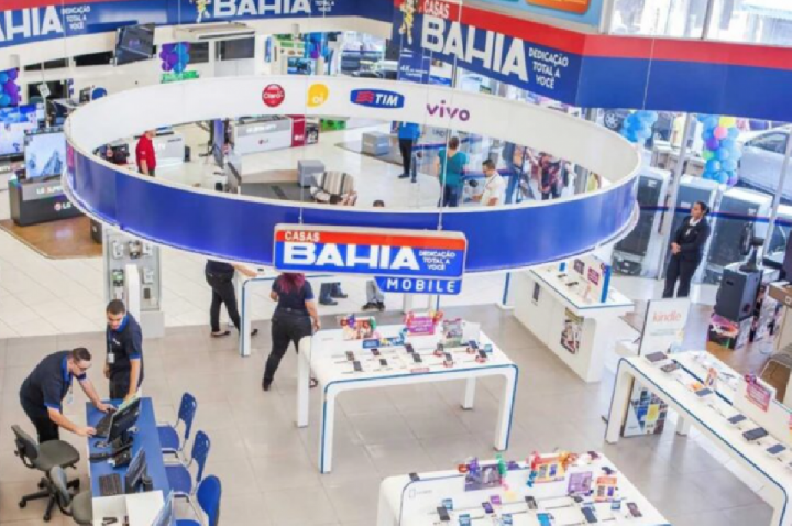 Casas Bahia fecha 300 lojas e demite até 1,9 mil