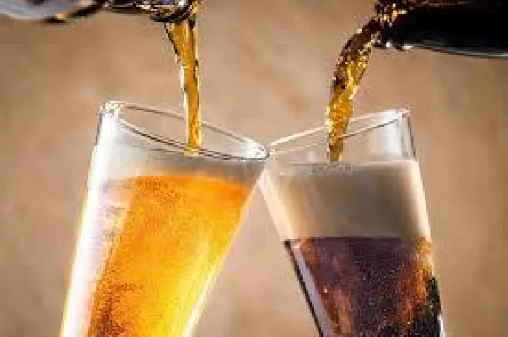 Cerveja e vinho têm menor risco de metanol, dizem especialistas