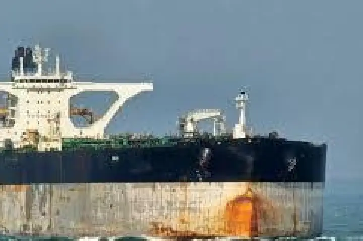 China condena apreensão de navios-petroleiros pelos EUA