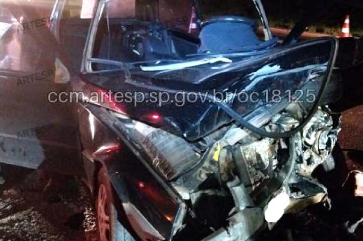 Colisão frontal em rodovia Jaú-Bocaina faz vítima fatal