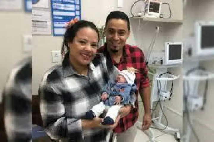 Com 2 meses, bebê prematuro chega a 1,8 Kg e recebe alta em Bauru