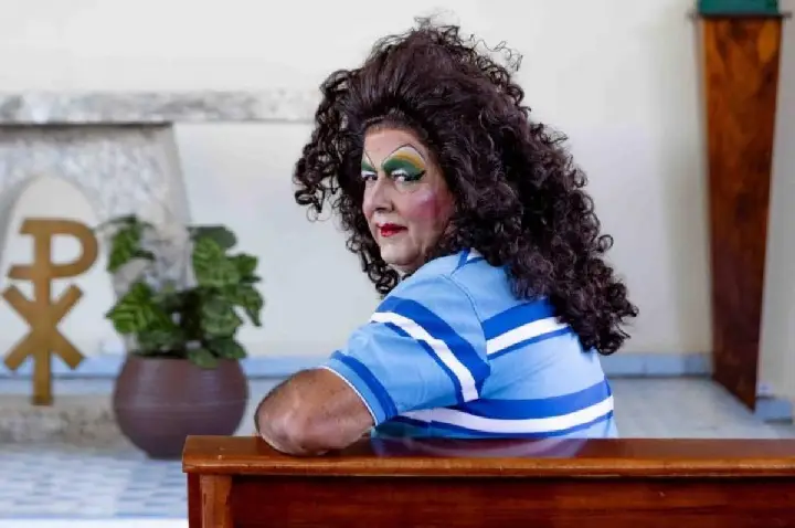 Como agricultor do interior do PR virou drag queen para o filho