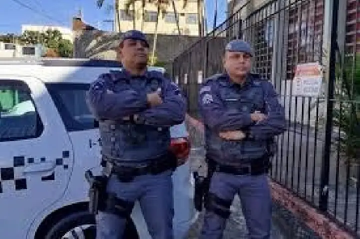 Condenado por estupro é preso: namorou a avó e abusou da neta