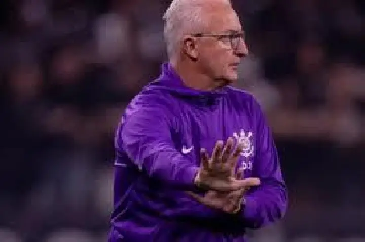 Corinthians vê confiança renovada pós-clássico, mas freia oba-oba