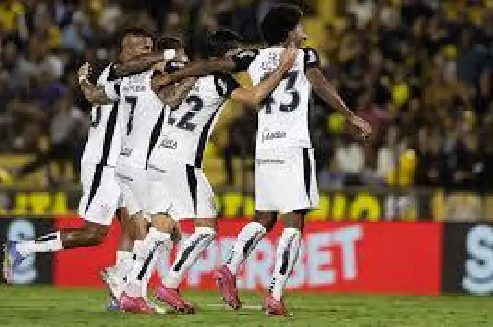 Corinthians vence Novorizontino na estreia de Dorival