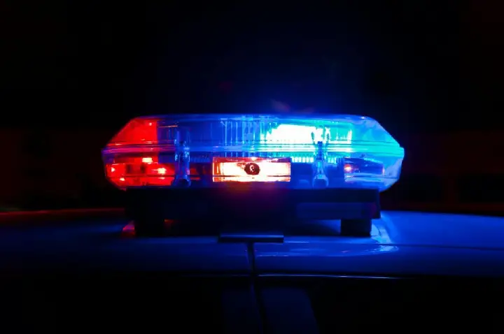 Corpo de idosa é encontrado em freezer; filho é acusado