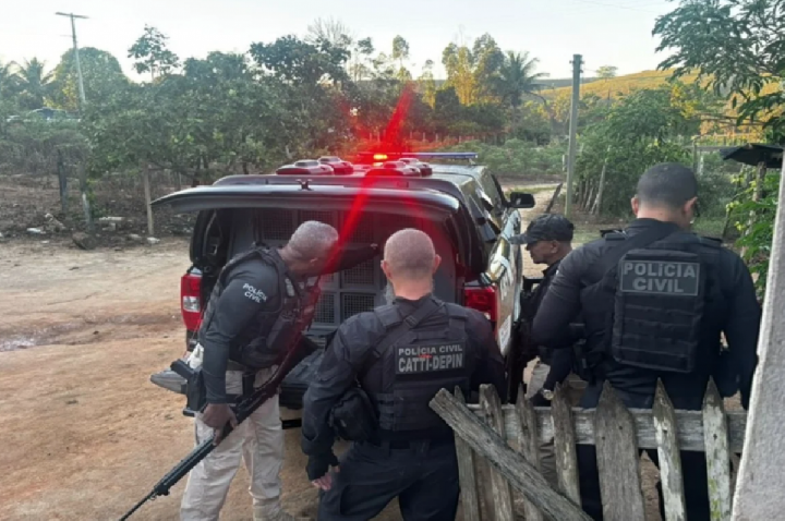 Criminoso decapita e arranca olhos de adolescente