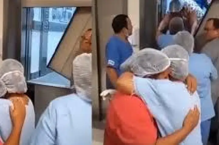 Elevador de hospital infantil despenca e fere 6 vítimas; VÍDEO