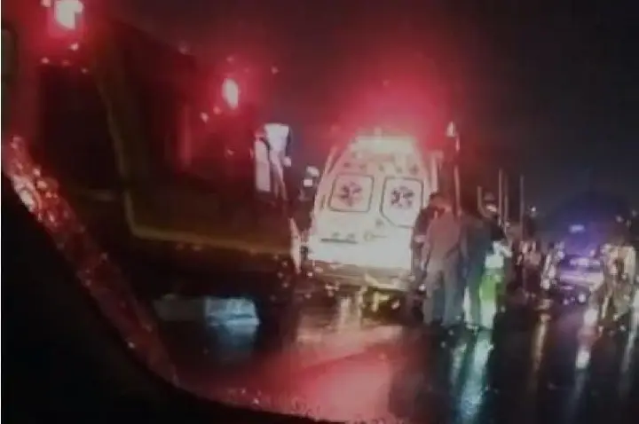 Engavetamento na marginal da Rondon gera lentidão em Bauru; VÍDEO