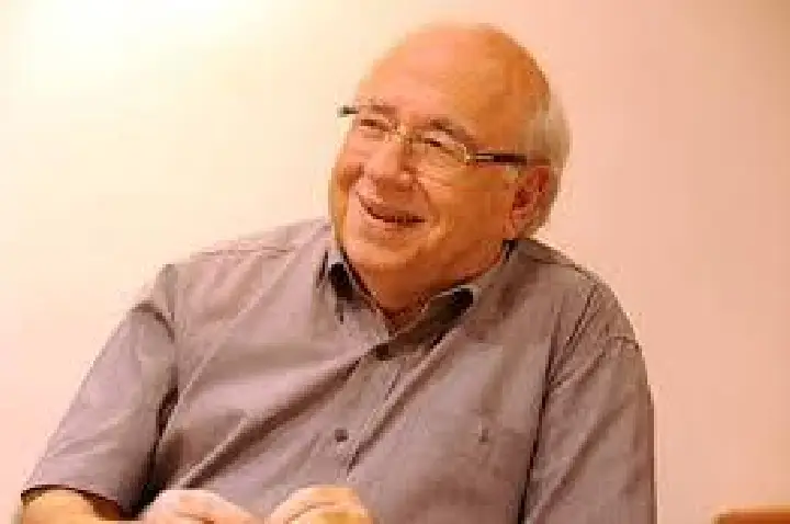 Escritor Luis Fernando Verissimo morre aos 88 anos