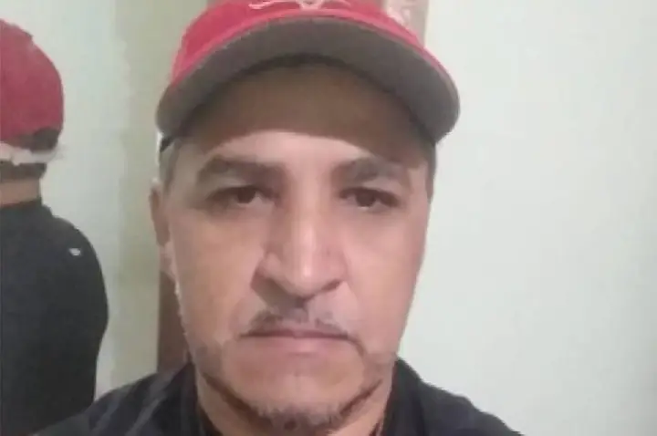 Ex-companheiro invade casa e mata mulher a tiros