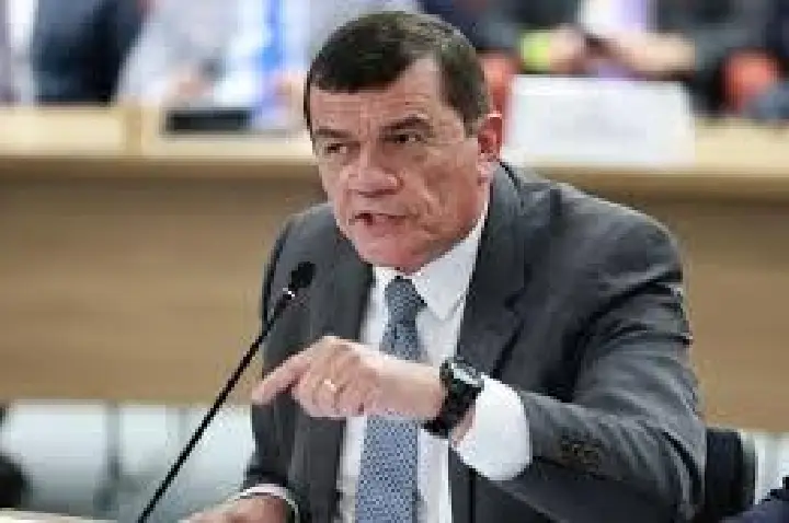 Ex-ministro diz que alertou Bolsonaro sobre gravidade de golpe