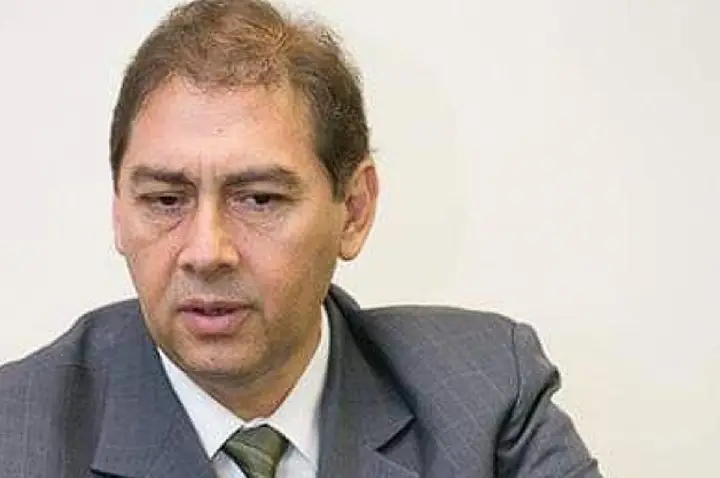 Ex-prefeito suspeito de assassinato de fiscal morre aos 60 anos