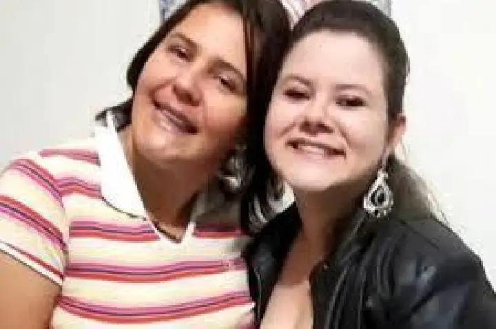 Filha mata a própria mãe asfixiada durante discussão por dinheiro