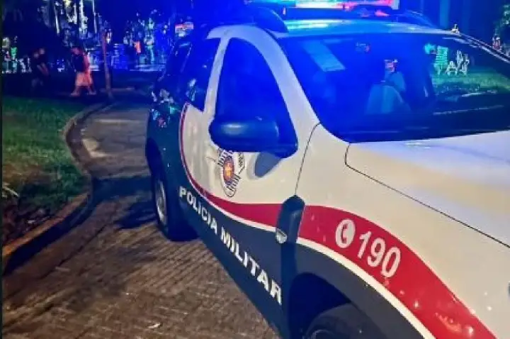 Filho é detido após atacar mãe com socos, tapas e chutes