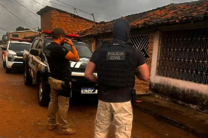 Filho esfaqueia padrasto para defender mãe de agressões