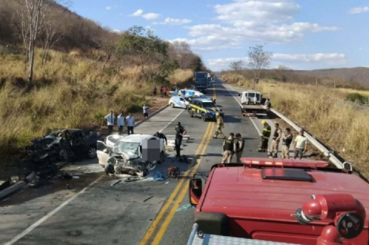 Fuga da PRF termina em acidente com 7 mortos