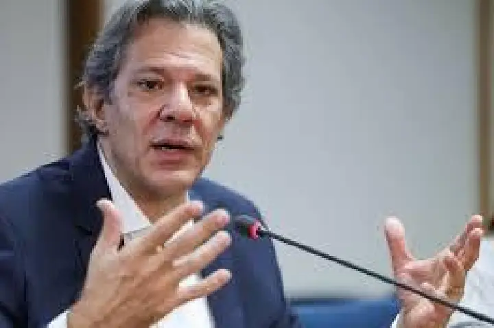 Haddad confirma IR de 17,5% sobre rendimentos de aplicações
